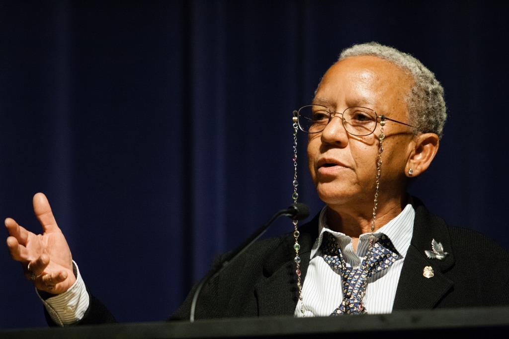Nikki Giovanni speaking at Emory University