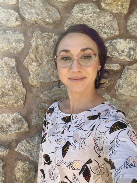 Loni Thorson - مدرس ارشد profile picture