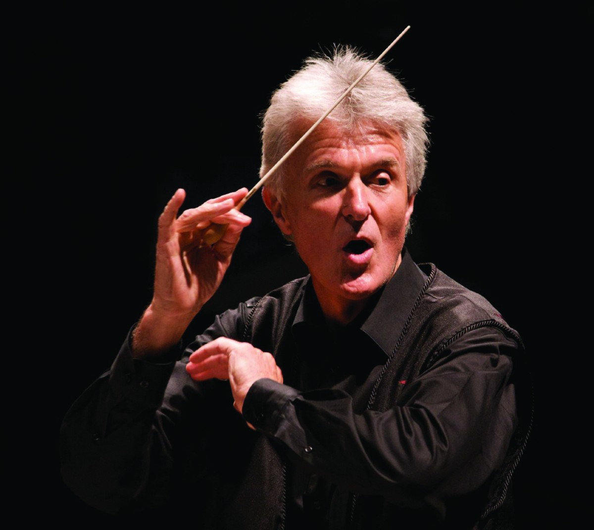 Simon Carrington conducting Music