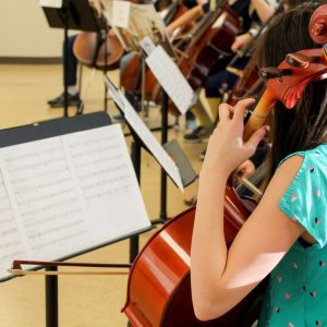 Middle School Cello player rehearsing
