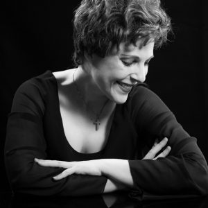 Alumni Series Concert: <em>Pure Piaf</em> with Britta Laree