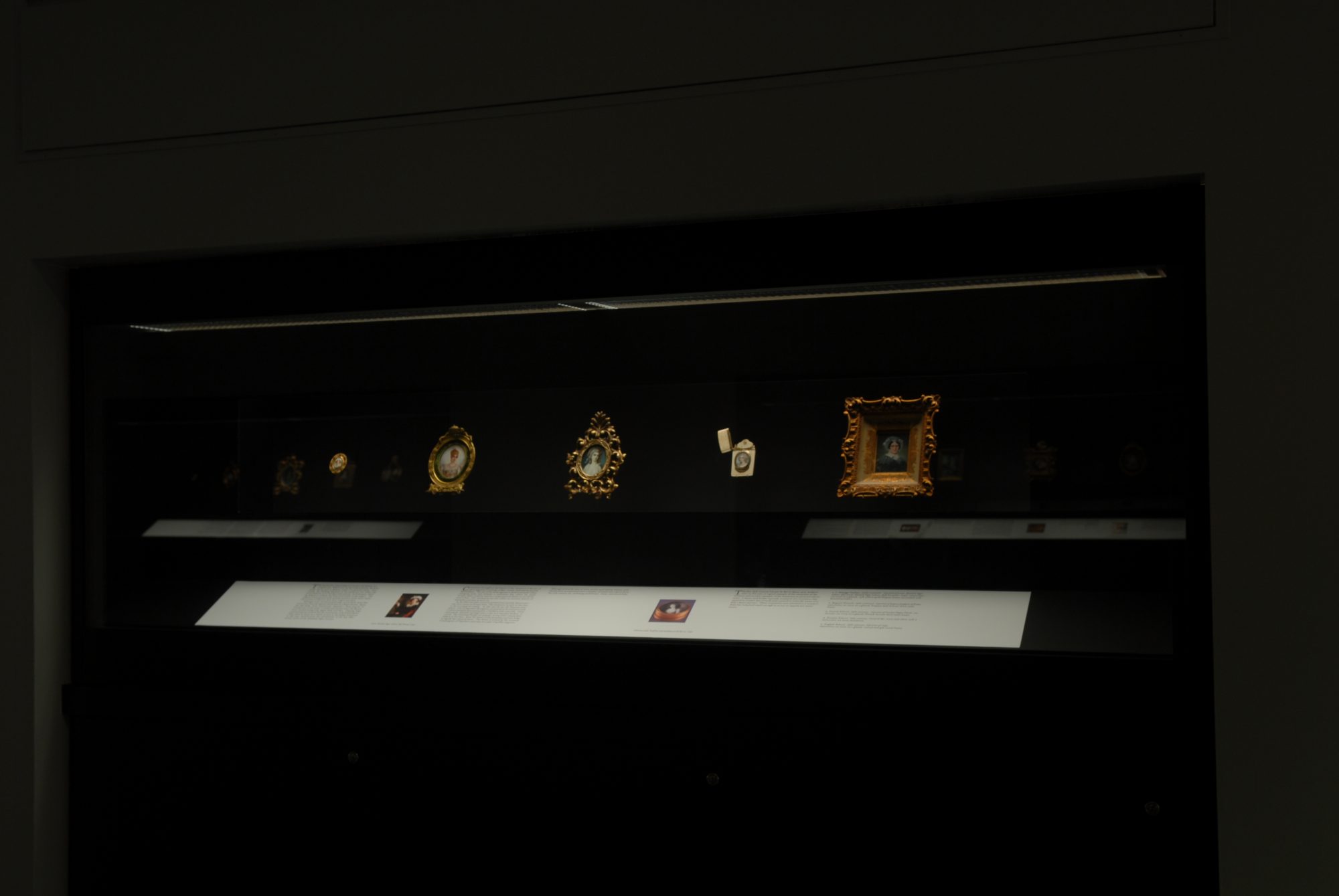 Small Worlds: European Portrait Miniatures