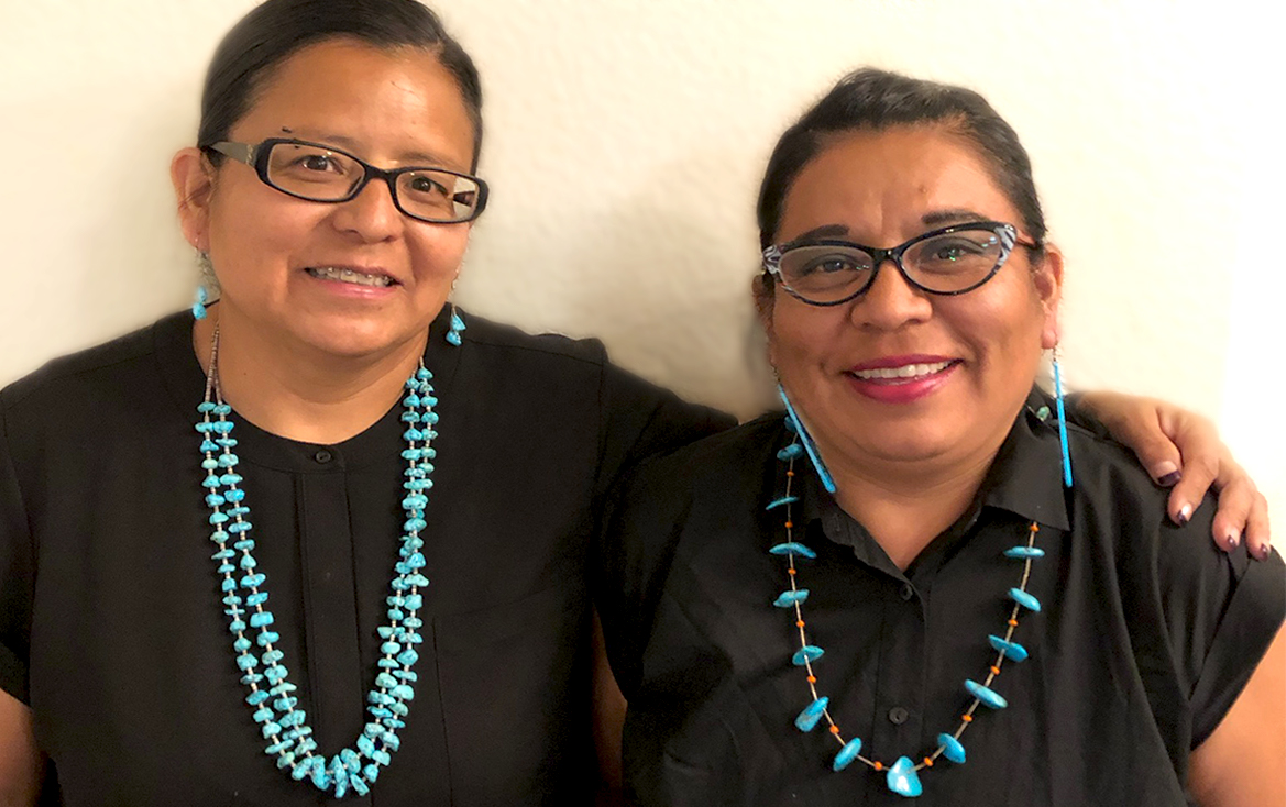 Curators Talk: DINÉ BI’ÉÉ’ DÓÓ BI’OOTSEED: Navajo Clothing and Jewelry